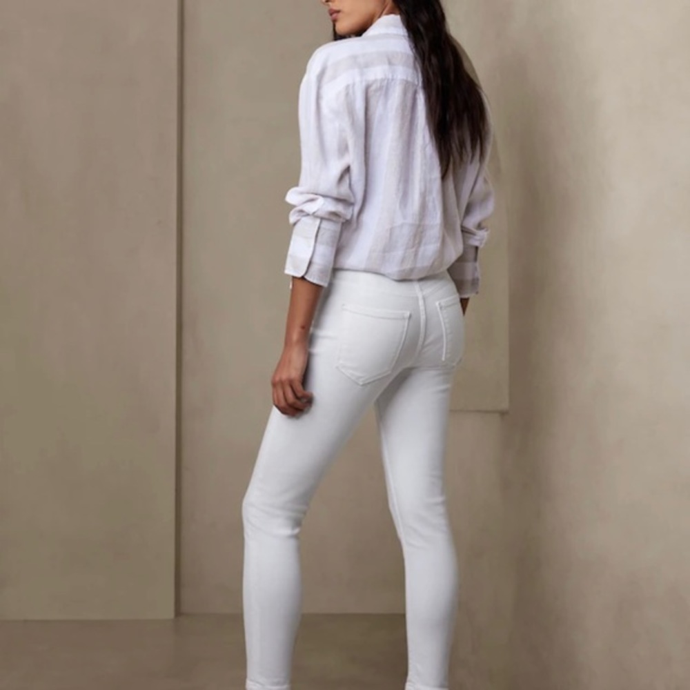 Banana Republic White Mid-Rise Skinny Denim - Picture 3 of 8